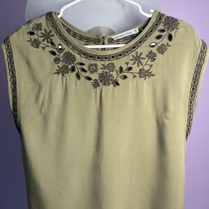 Abercrombie & Fitch Floral Embroidered Khaki Blouse
